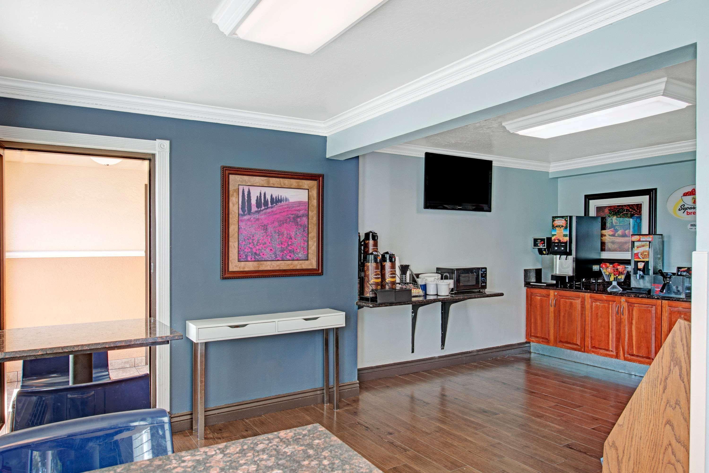 Super 8 By Wyndham Sacramento/Florin Rd Freeport Exterior foto