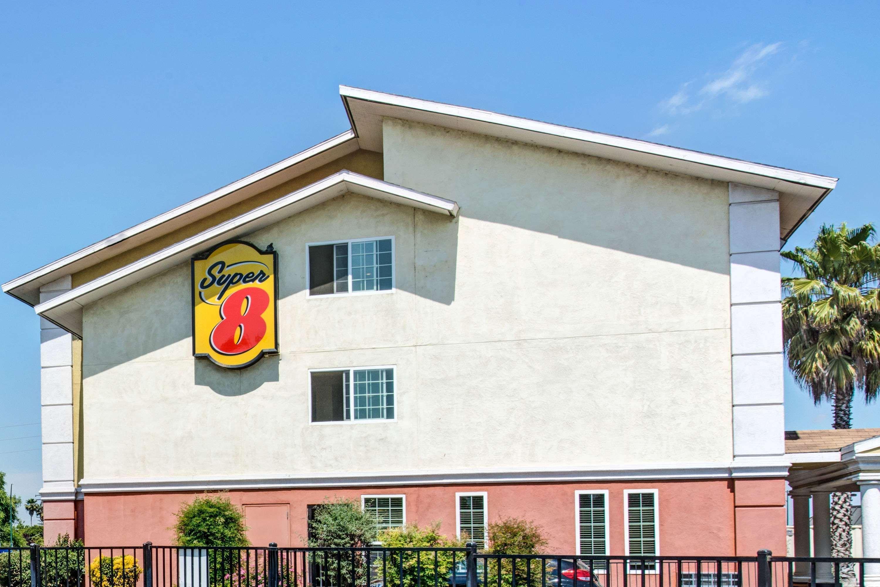 Super 8 By Wyndham Sacramento/Florin Rd Freeport Exterior foto